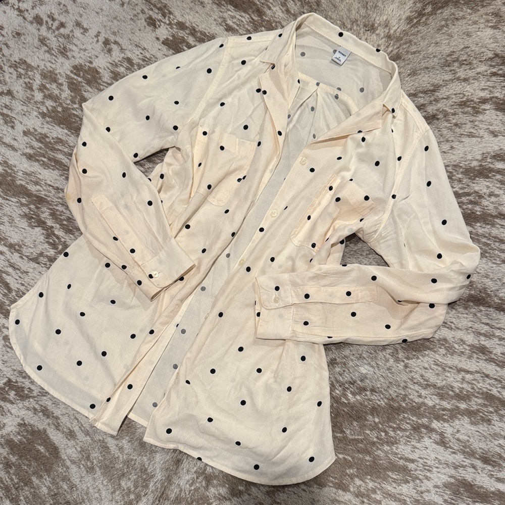 Old Navy Cream and Black Polka Dot Blouse